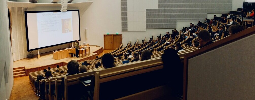 Guía completa sobre voto electrónico en universidades - Eligo